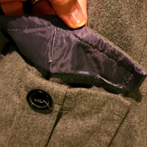 JUNIORS Coat-Size Large Urban Republic - Picture 4 of 10